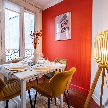 Charming Apartment In Heart Of Paris Exterior photo