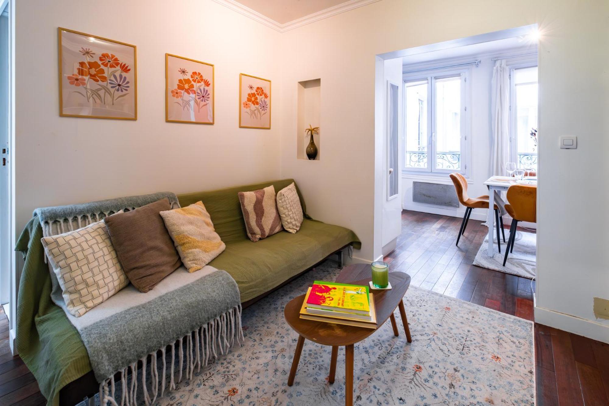 Charming Apartment In Heart Of Paris Exterior photo